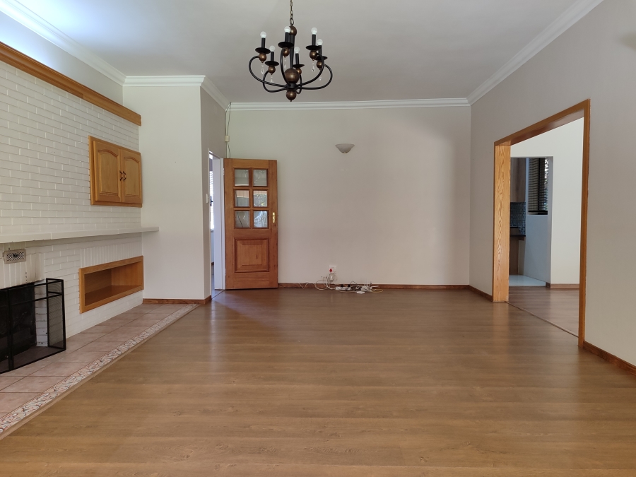 5 Bedroom Property for Sale in Stilfontein North West